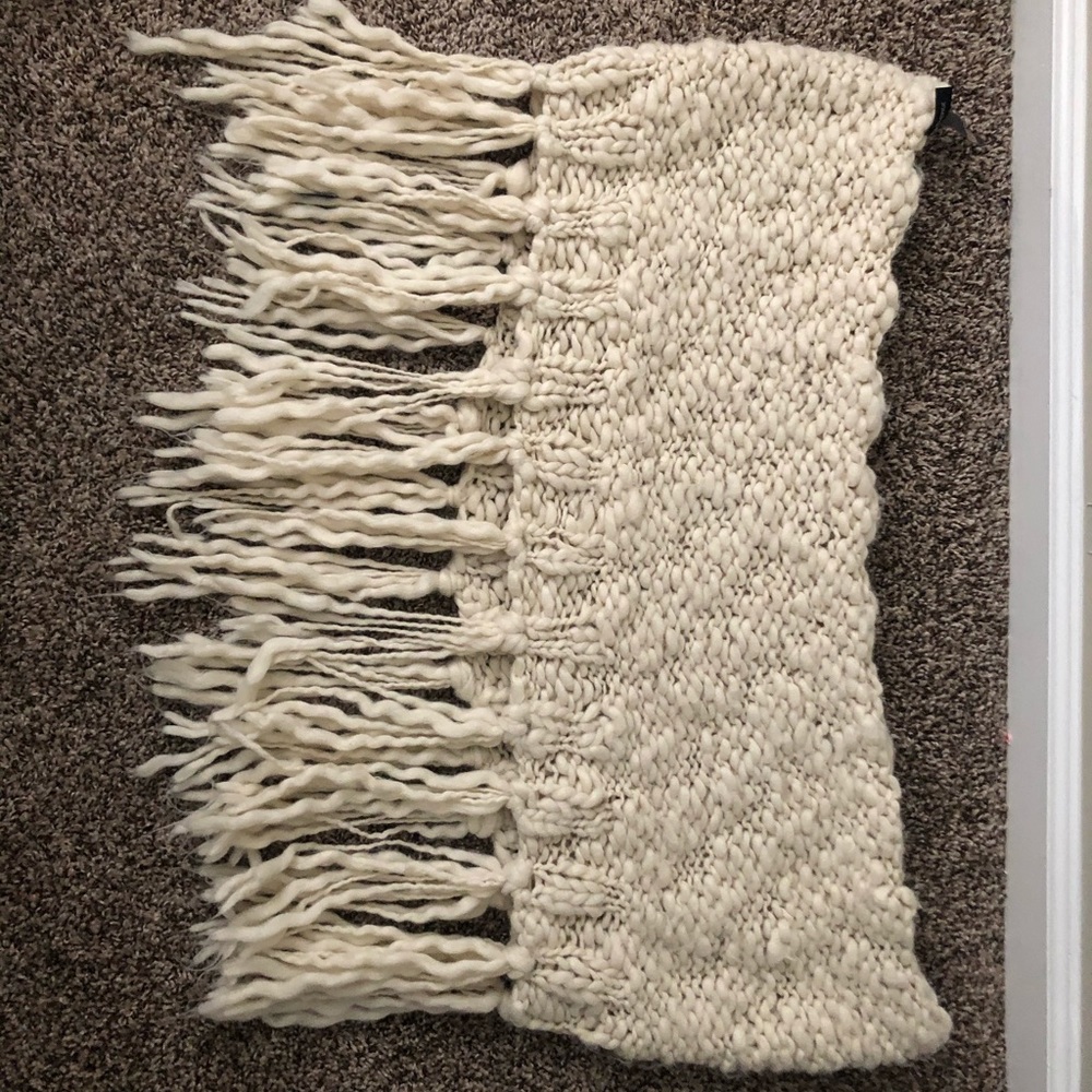 Circle scarf